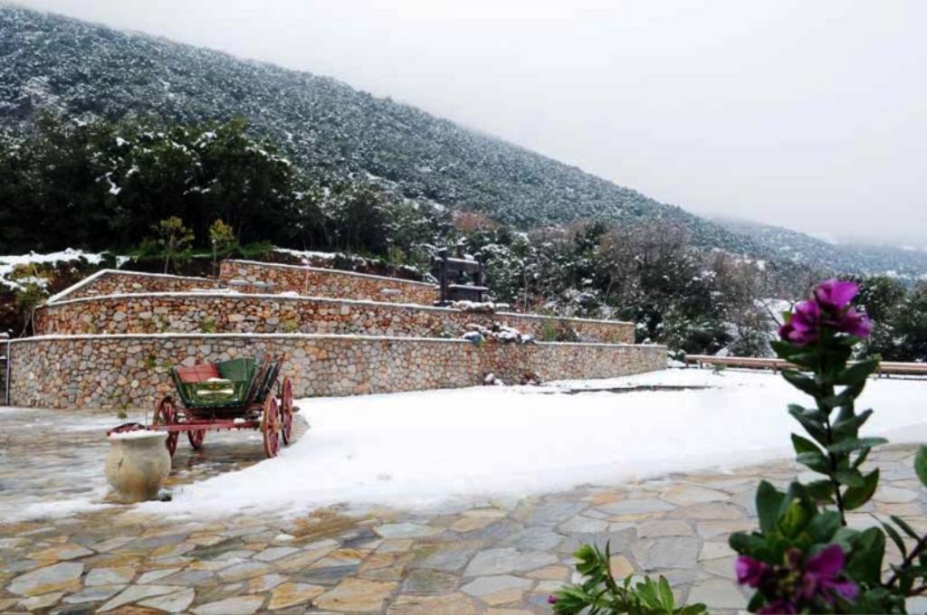 Metohi Mariolata Exterior foto