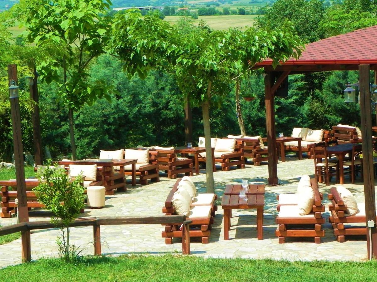 Metohi Mariolata Exterior foto